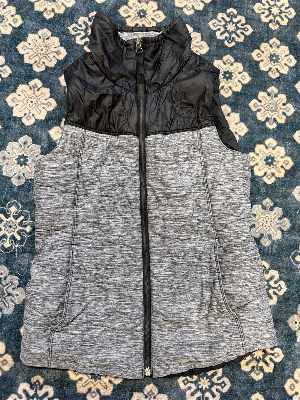 Youth “The North Face” Quilted Sleeveless Vest in Gray and Black